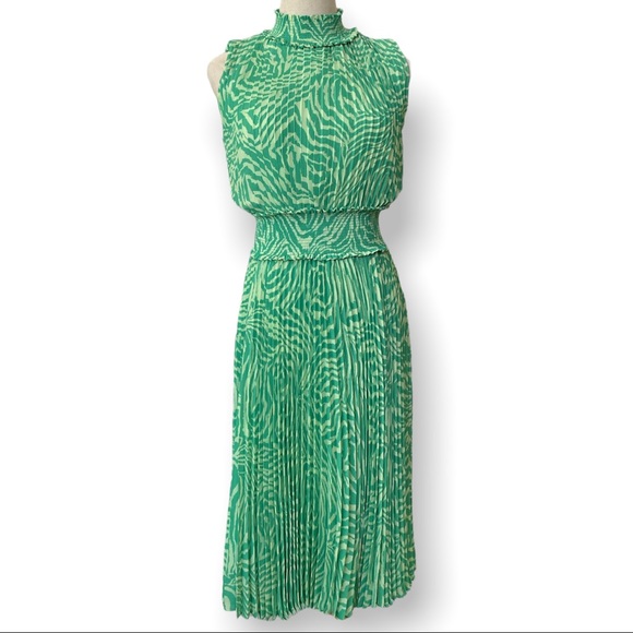💖NANETTE LEPORE Emerald Isle Green Pleated High Neck Printed Dress, sz 4 NWT - Picture 2 of 12